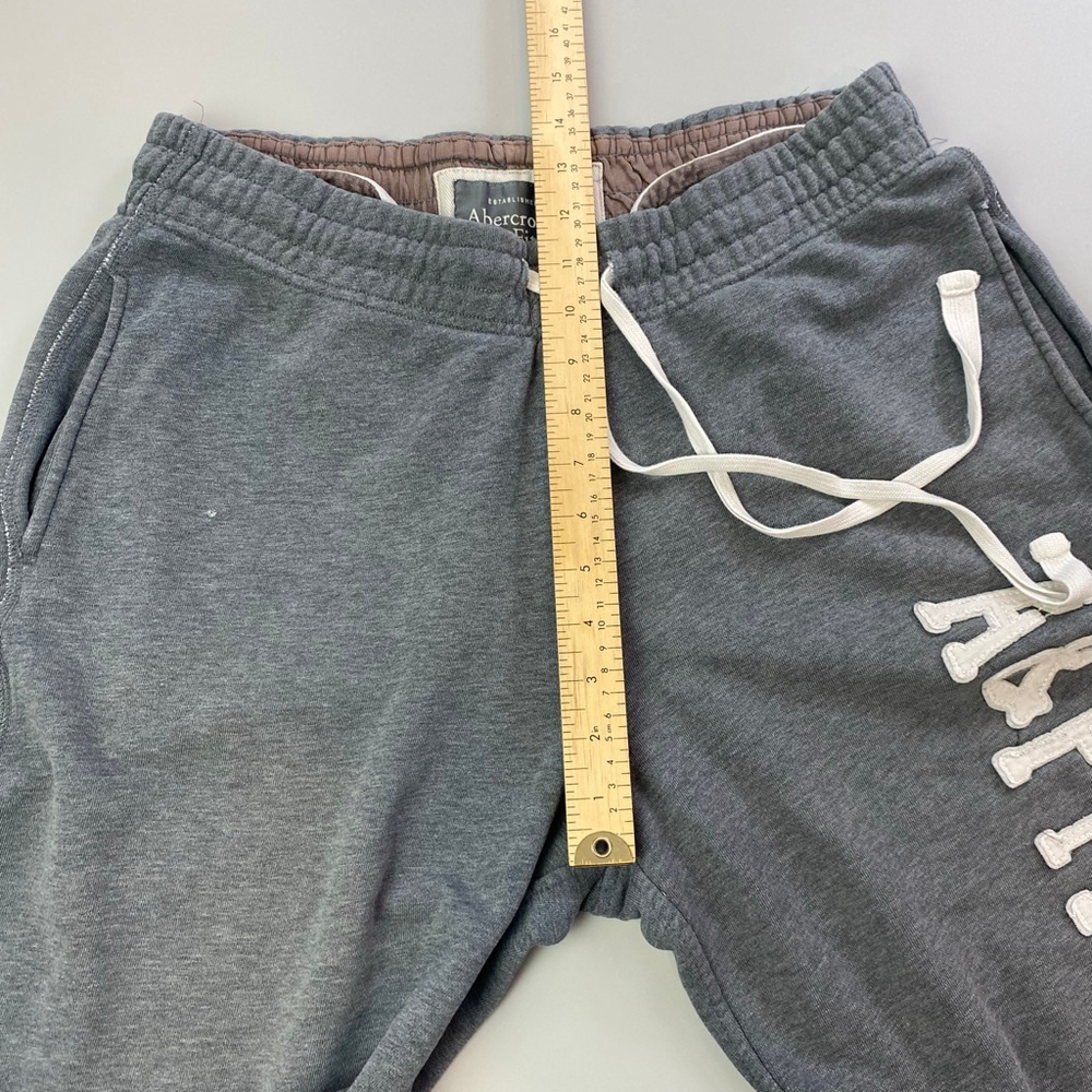 Men's Abercrombie & Fitch Sweat Shorts Large Grey Spell Out French Terry - Picture 10 of 13